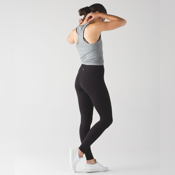 Lululemon Wunder Under Leggings - Picture 3 of 9